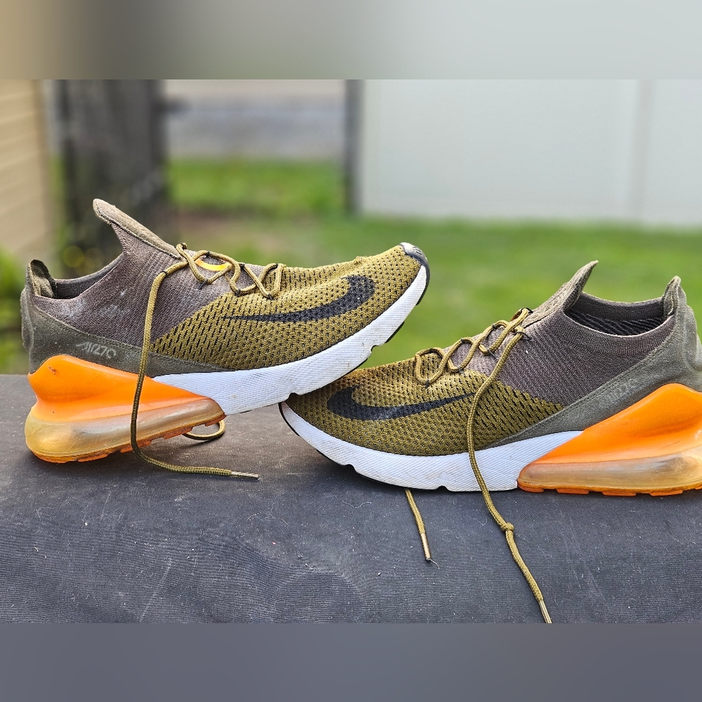 Nike Air Max 270 Fkynit Olive Flak Mens Size 11.5